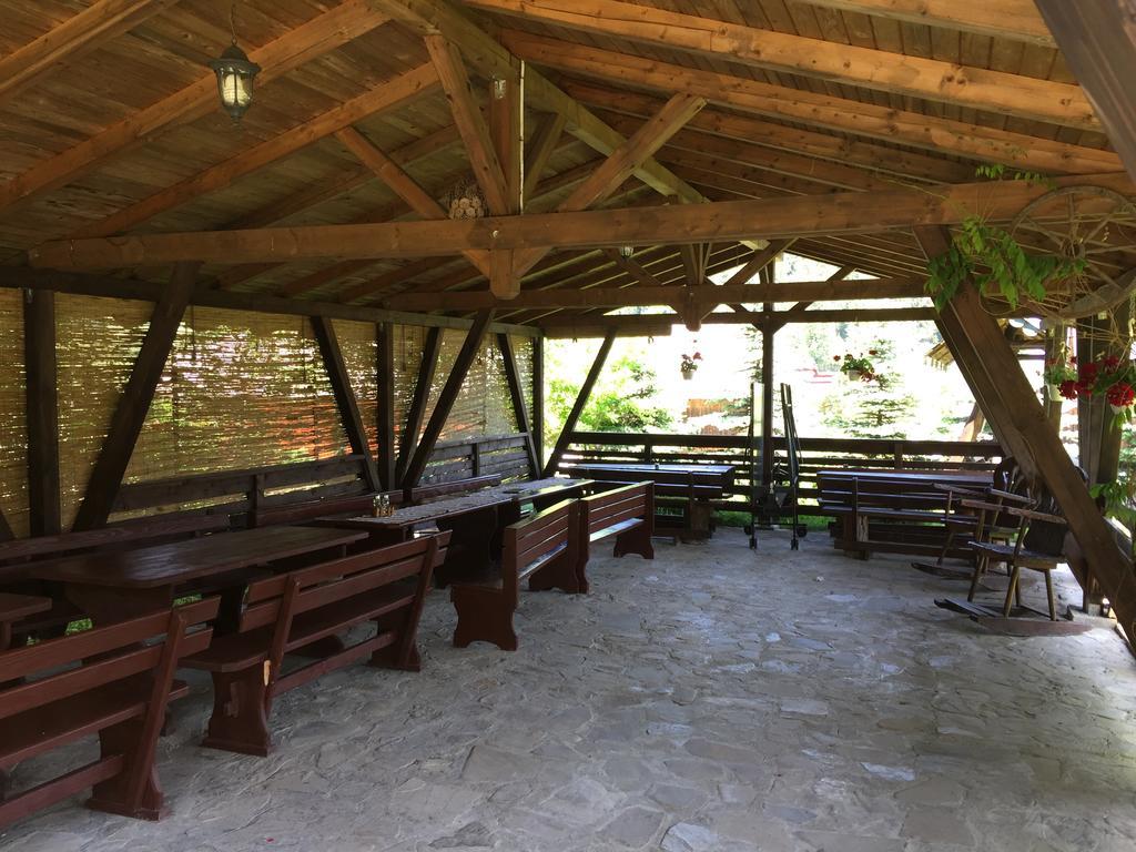Hotel Conacul Domnitei Voroneț Exteriér fotografie