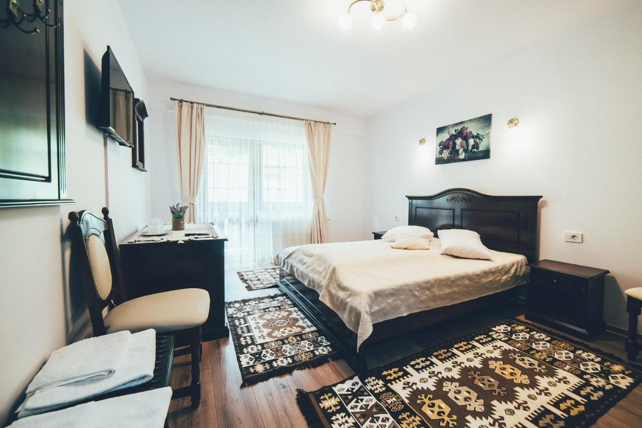 Hotel Conacul Domnitei Voroneț Exteriér fotografie