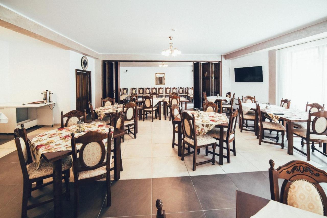 Hotel Conacul Domnitei Voroneț Exteriér fotografie